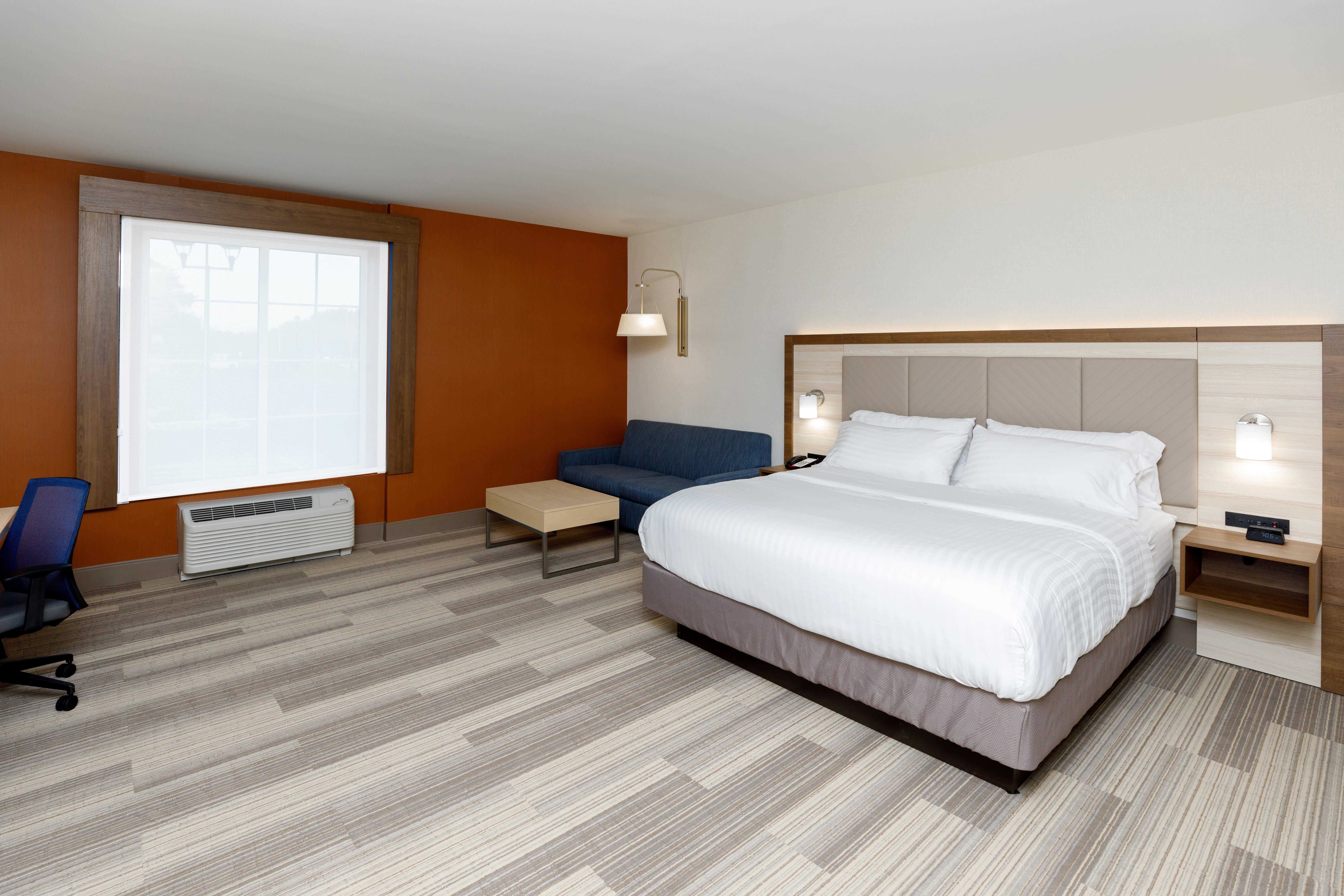 Holiday Inn Express & Suites - Sturbridge By Ihg Zewnętrze zdjęcie